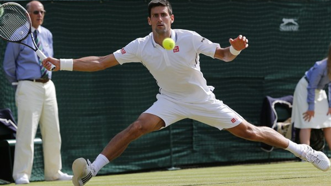 Novak Djokovič nastúpi v semifinále Wimbledonu proti Bulharovi Grigorovi Dimitrovovi.