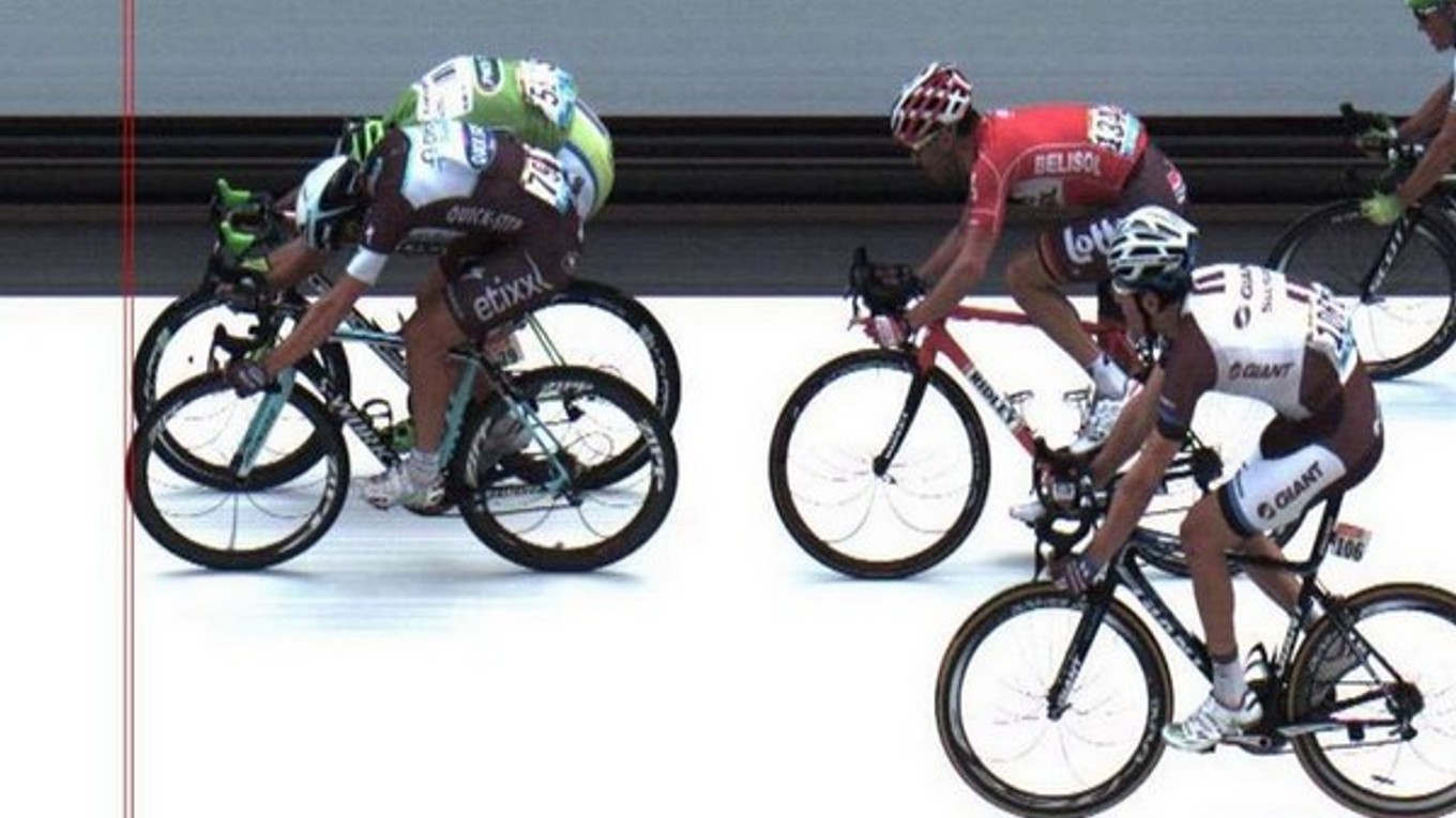 Cieľová fotografia siedmej etapy.