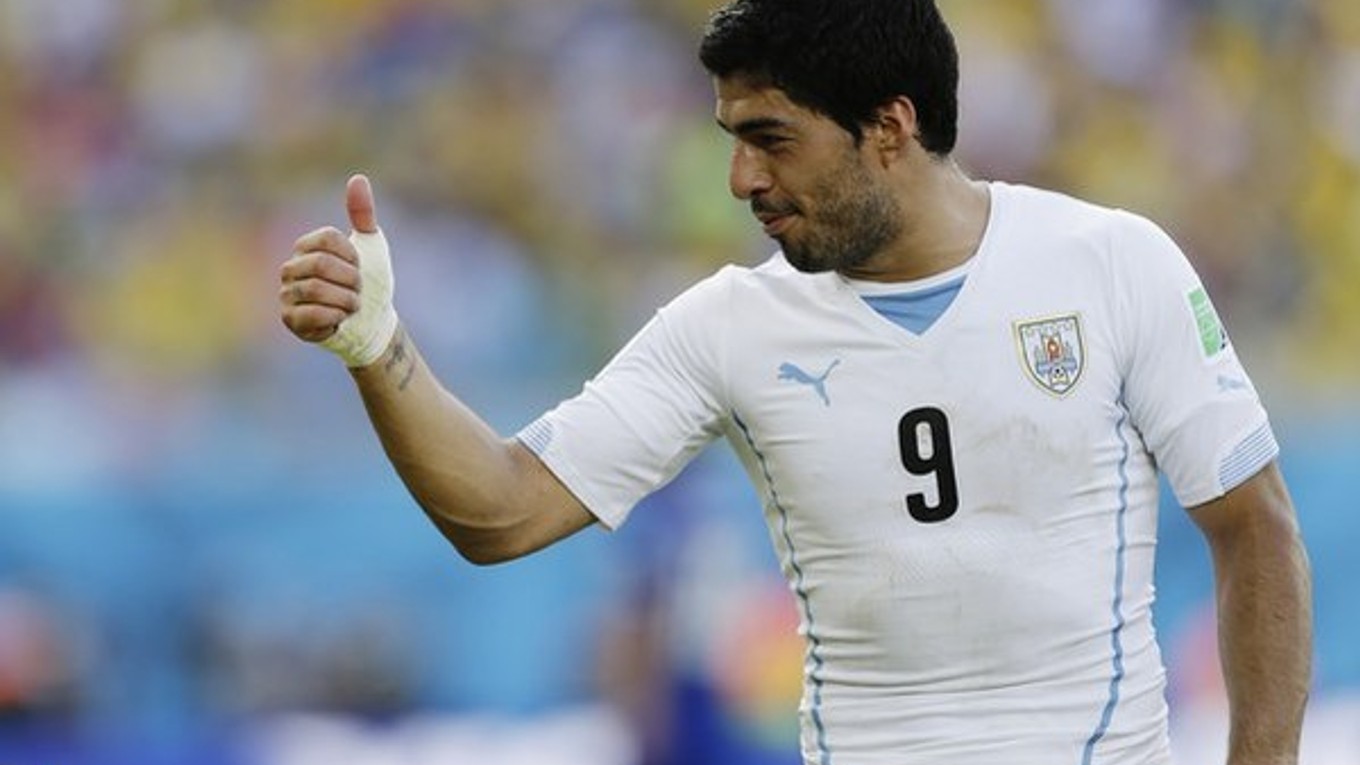 Luis Suárez si zahrá za Barcelonu.