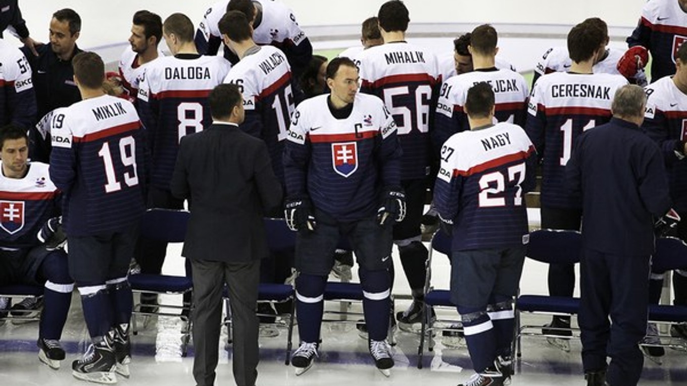 Slovákom by mohlo stačiť na postup desať bodov.