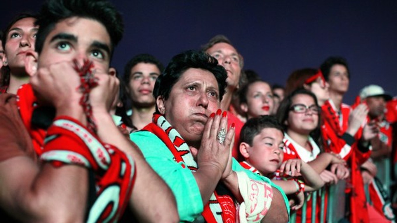 Fanúšikovia Benfiky na finále EL.