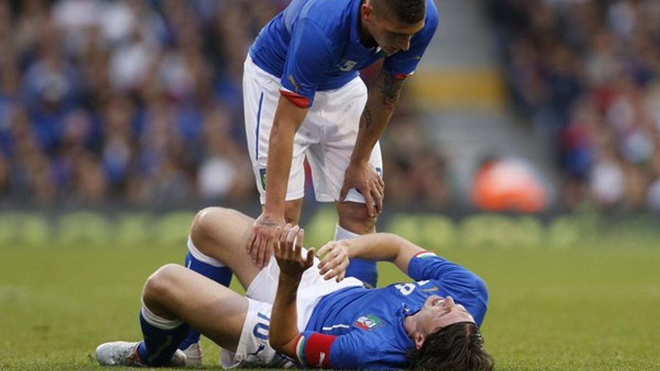 Riccardo Montolivo si zlomil holenú kosť.