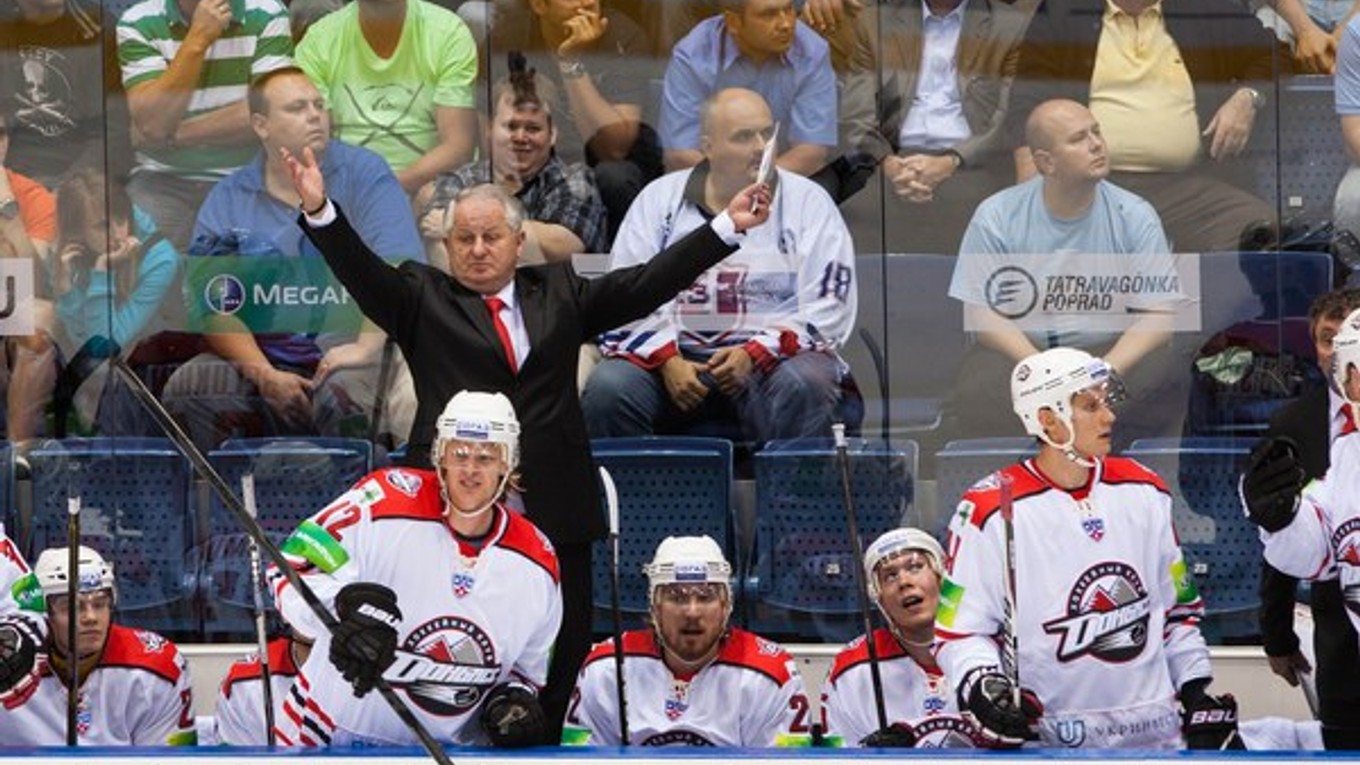 V septembri 2012 tréner Donbass Doneck Július Šupler (vľavo).