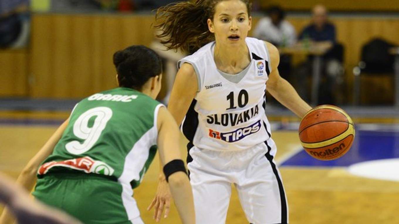 Slovenská basketbalistka Zuzana Brezániová.
