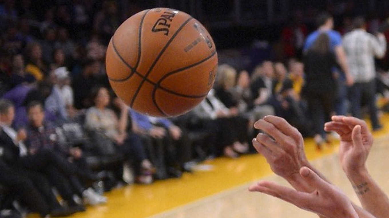 V Srbsku sa rozbehlo finále basketbalovej ligy.