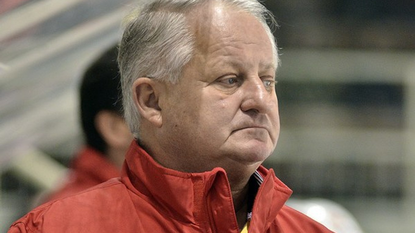 Tréner Július Šupler.
