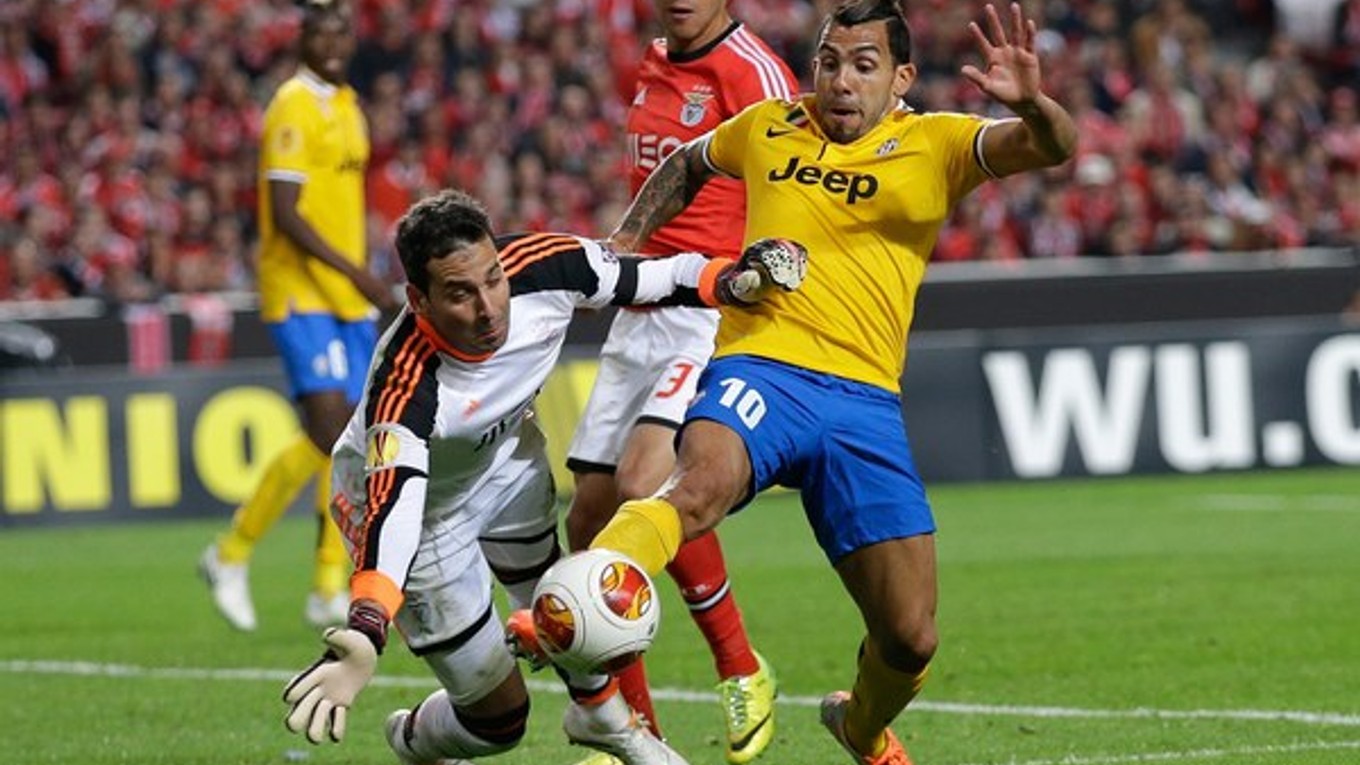 Tevézov gól proti Benfice Juventusu nestačil.