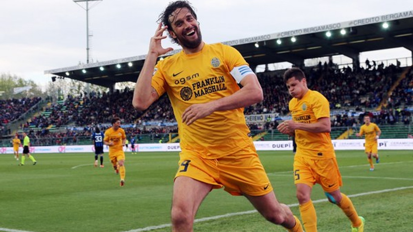 Hráč Hellasu Verona Luca Toni.