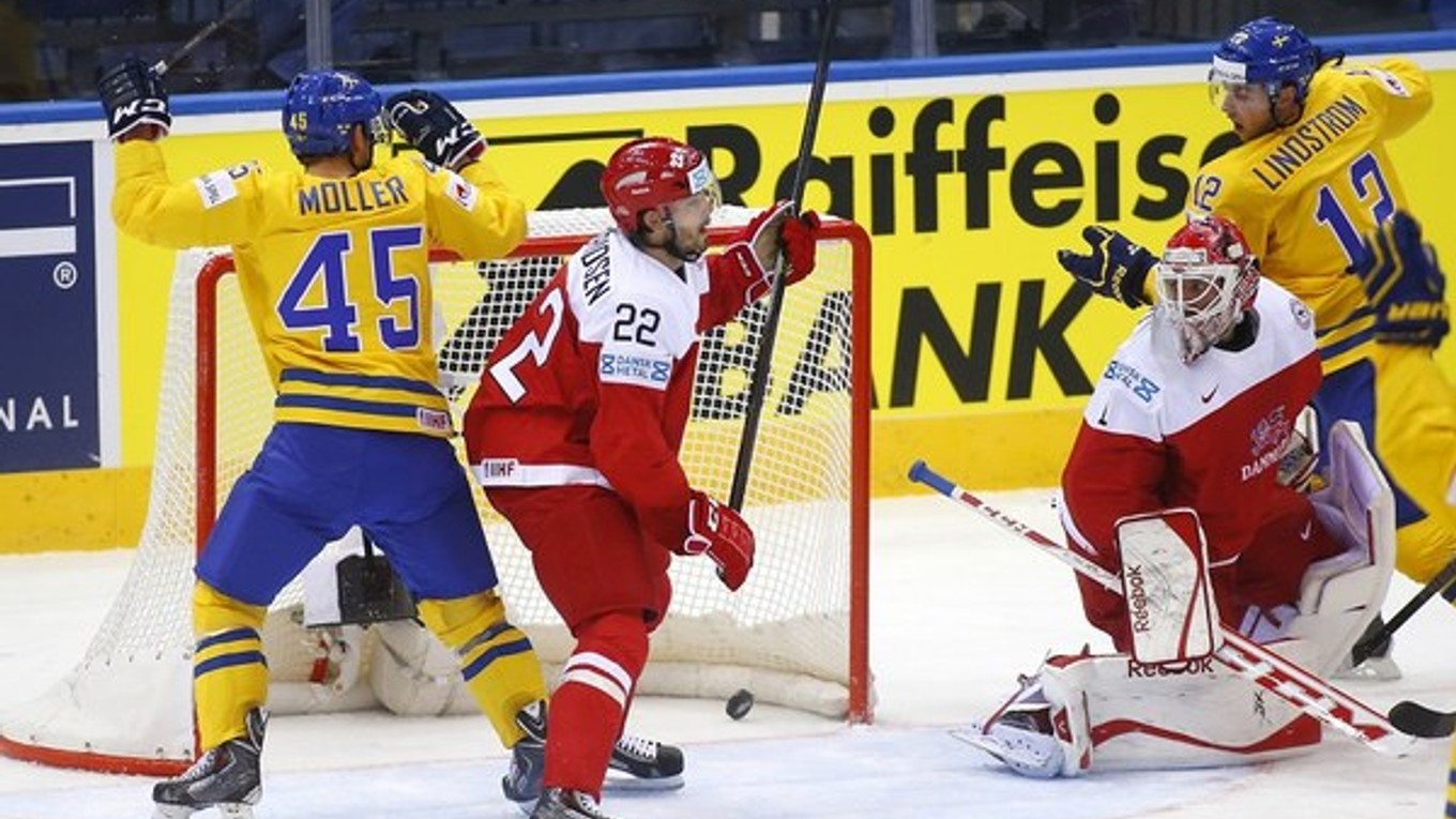 Švédsko zdolalo Dánsko 3:0.