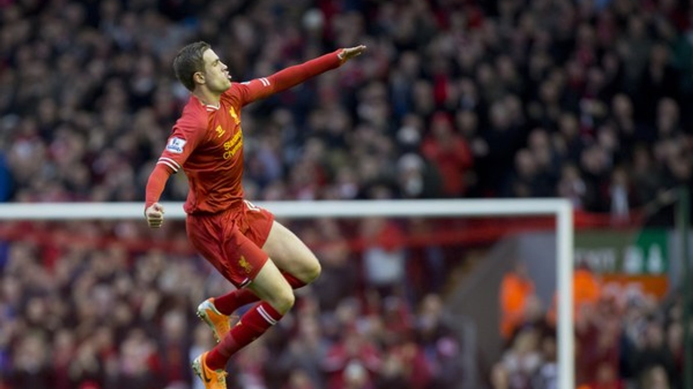 O výhre Liverpoolou rozhodol Henderson.
