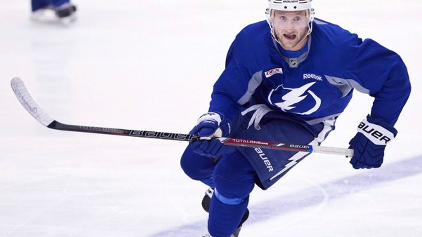 Steven Stamkos v tréningovom drese Tampy.