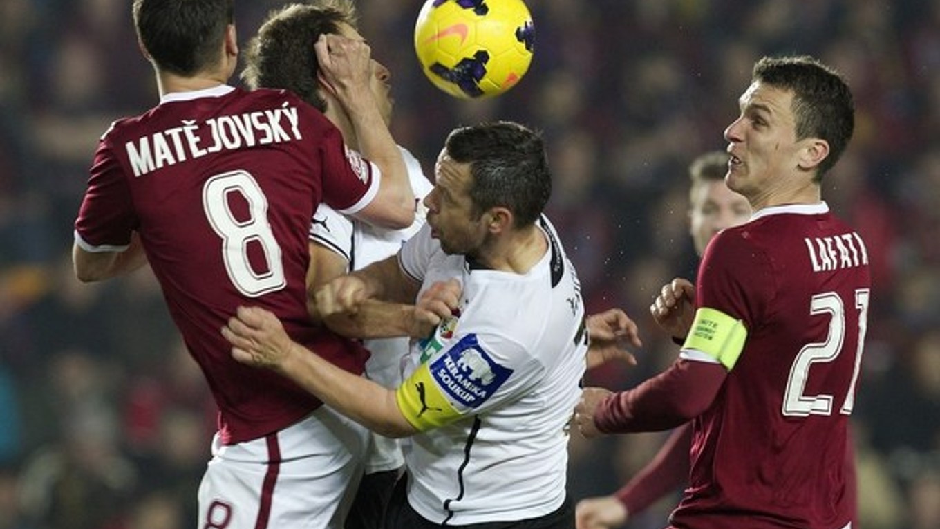 Sparta si doma s Plzňou poradila.