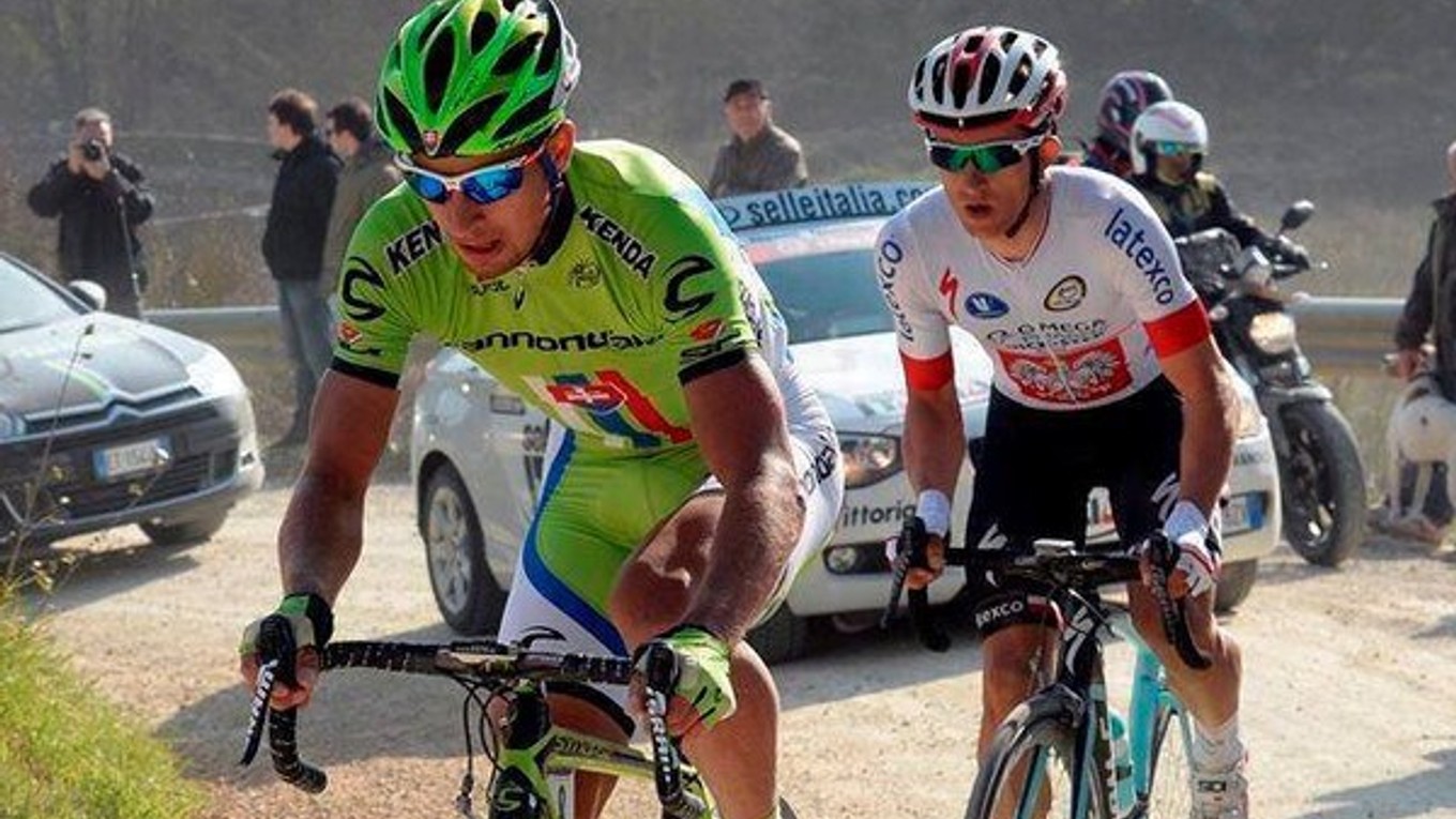Peter Sagan v zelenom drese tímu Cannondale.