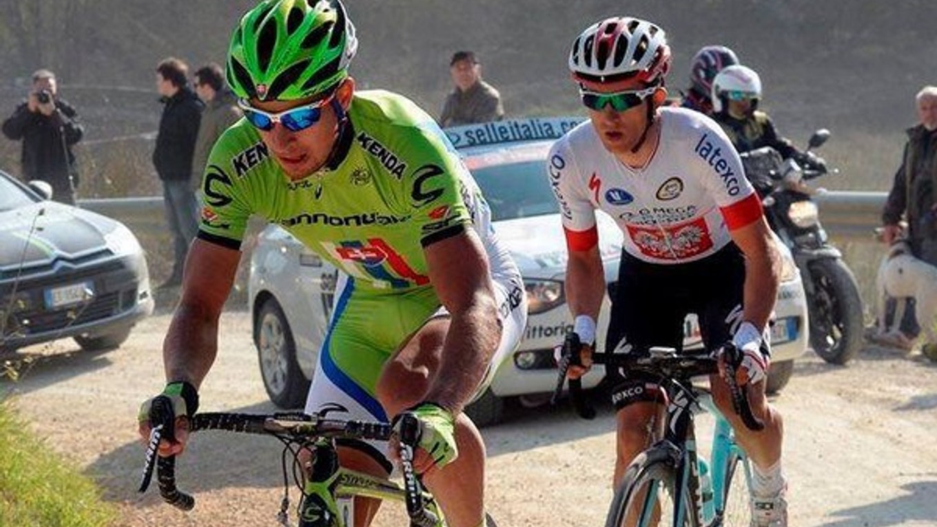 Peter Sagan v zelenom drese tímu Cannondale.
