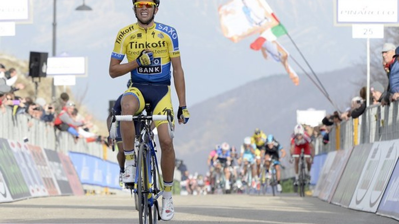 Alberto Contador po etape v sobotu vyhral aj v nedeľu.
