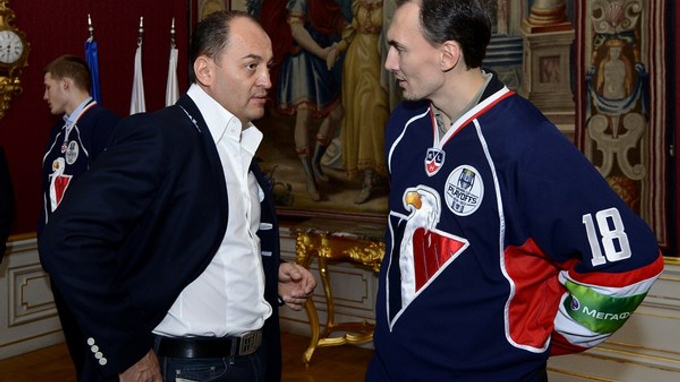 Generálny manažér Maroš Krajči by chcel od Miroslava Šatana do konca apríla rozhodnutie, či bude hrať aj o rok.