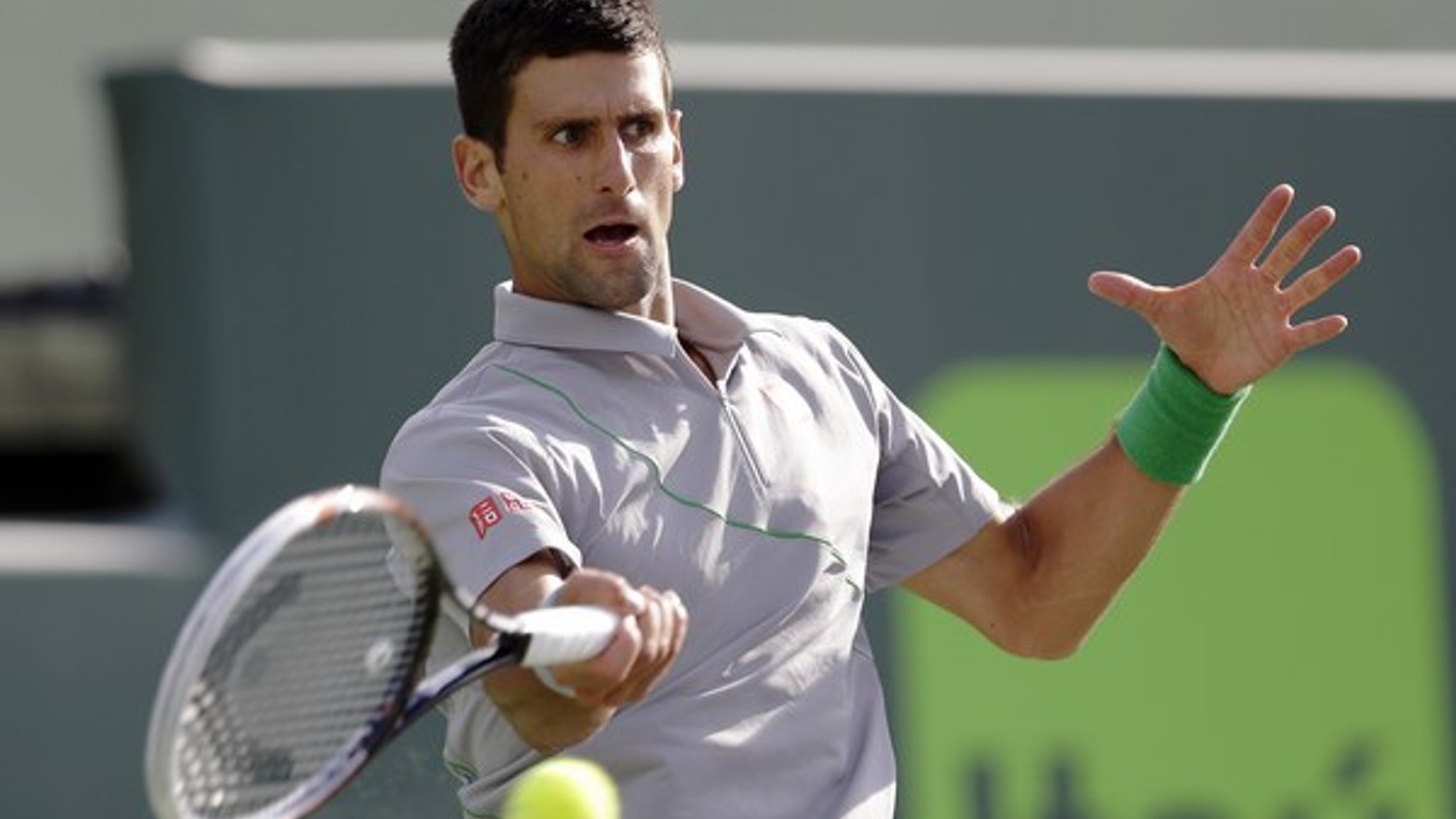 Novak Djokovič v Miami postúpil do semifinále.