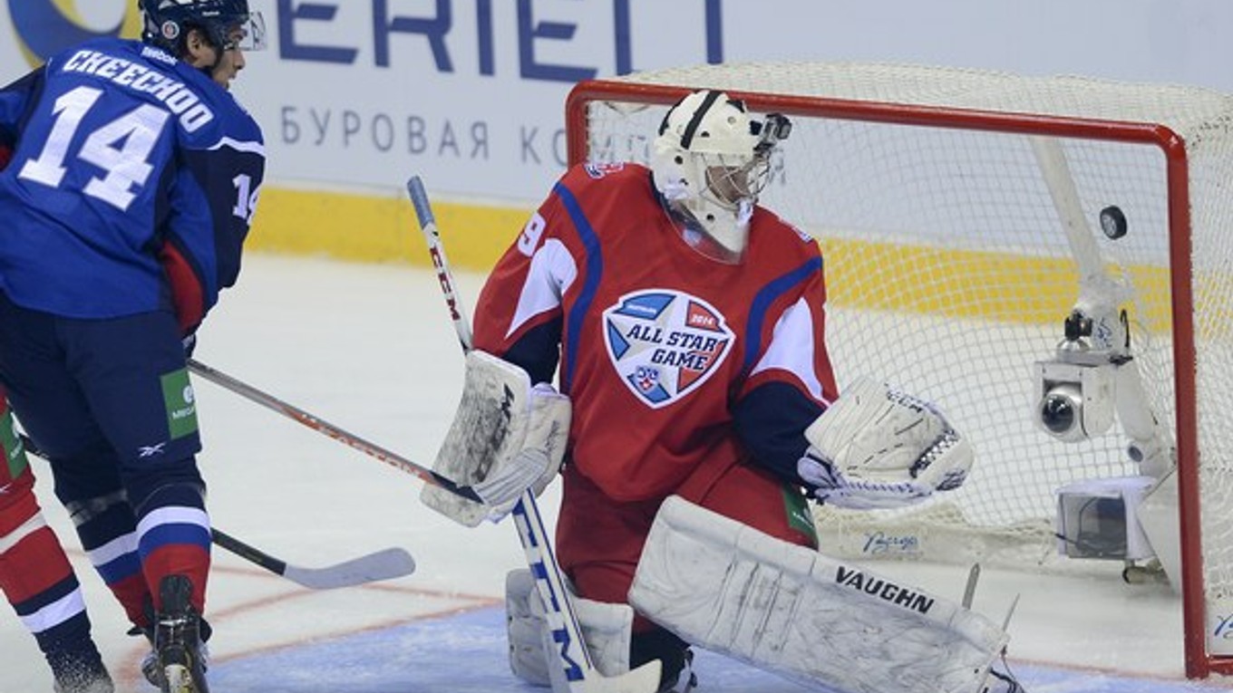 Jonathan Cheechoo bol jednou z hlavných hviezd Zápasu hviezd KHL v Bratislave.