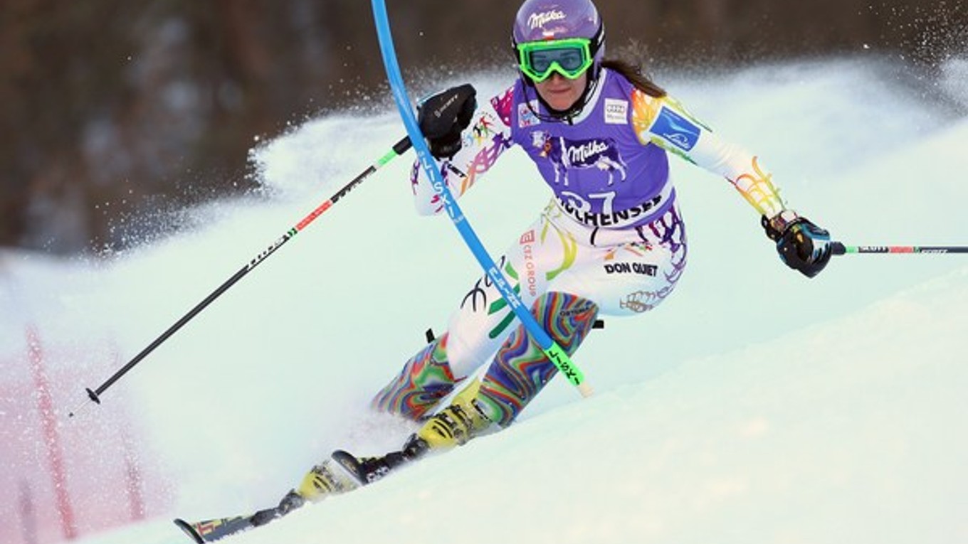 S českou vlajkou pôjde v Soči lyžiarka Šárka Strachová.