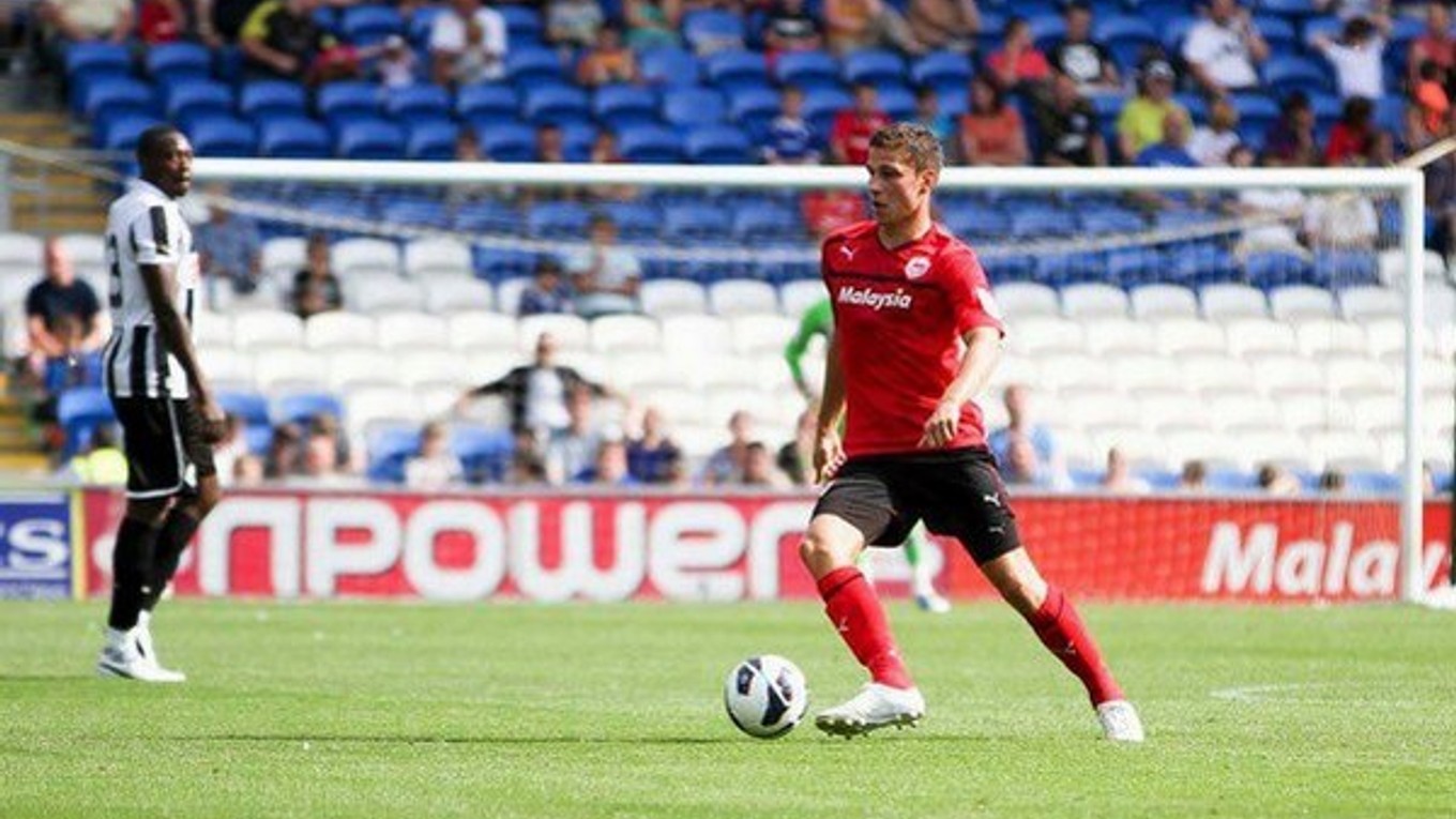 Filip Kiss začal v Škótsku gólmi, teraz bol vylúčený.