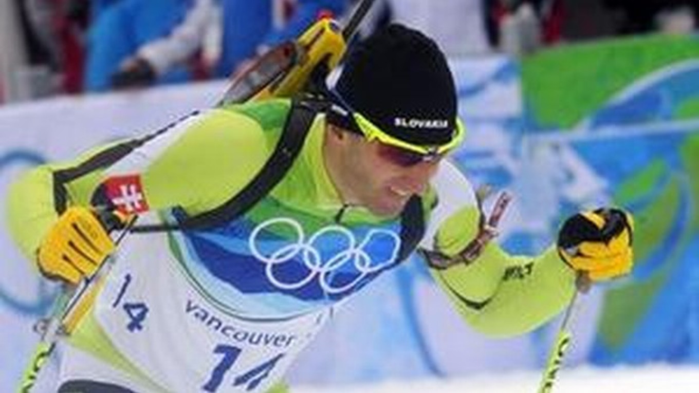 Slovenský biatlonista Pavol Hurajt získal na olympiáde vo Vancouvri v pretekoch s hromadným štartom bronzovú medailu.