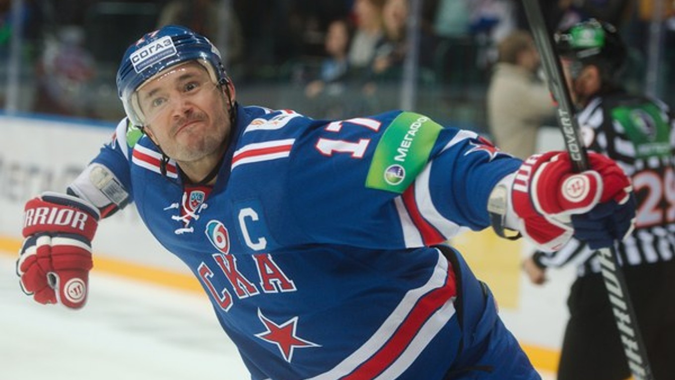 Iľja Kovaľčuk je najlepšie zarábajúcim hráčom KHL. Ako kapitán chce Petrohrad doviesť k premiérovému titulu v KHL.