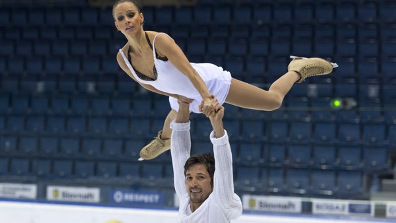 Športová dvojica Oľga Beständigová a Ilhan Mansiz.