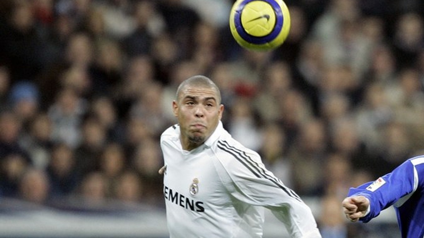 Ronaldo v drese Realu Madrid v roku 2005.