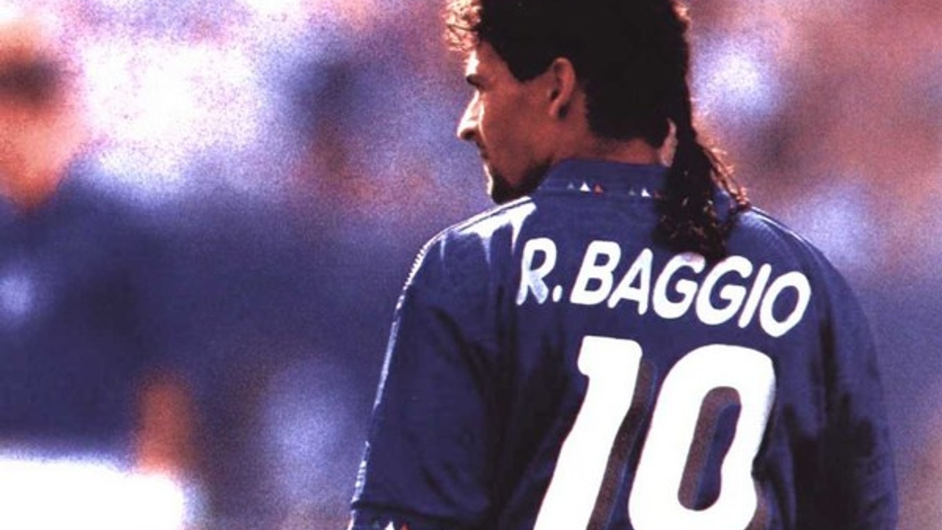 Roberto Baggio sa preslávil okrem skvelých gólov aj nepremenenou penaltou.
