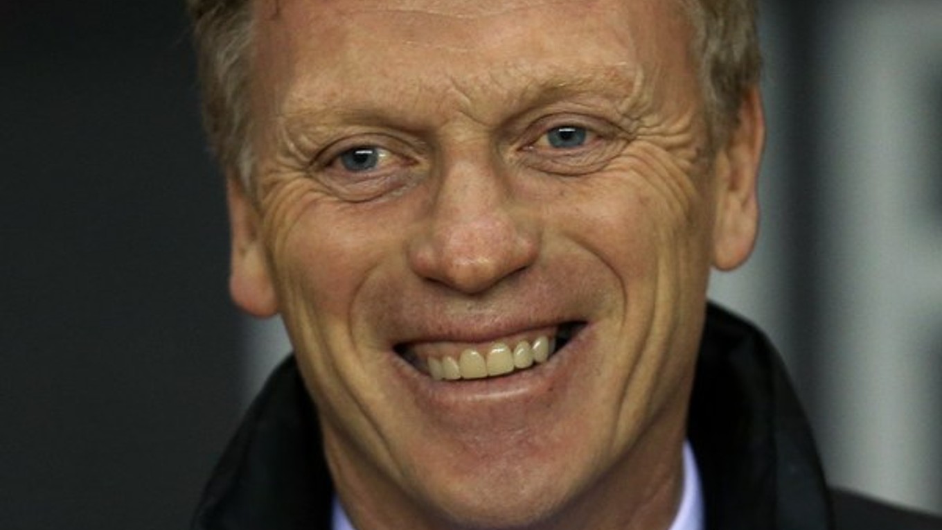 "V tom momente sme sa všetci rozosmiali. Vyzeralo to, ako keby sme hrali proti súperovi aj proti rozhodcom," povedal o odpískanej penalte proti jeho tímu Moyes.