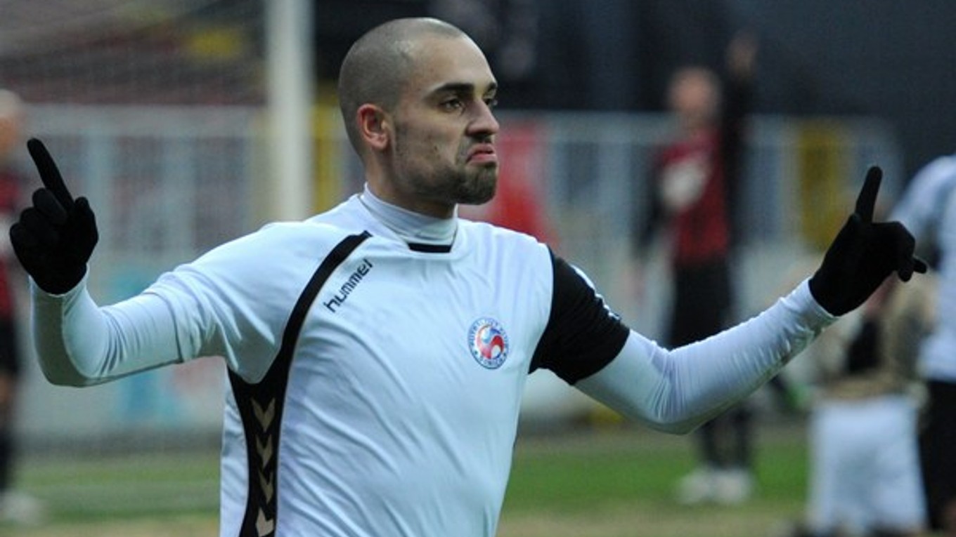 Juraj Piroska v drese FK Senica.