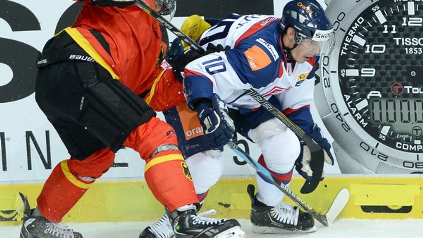 Peter Zuzin (Slovensko) a vľavo Daniel Pietta (Nemecko).