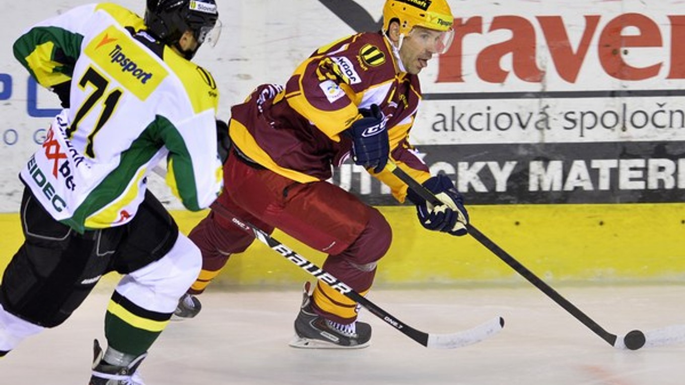 Rastislav Pavlikovský (vpravo).