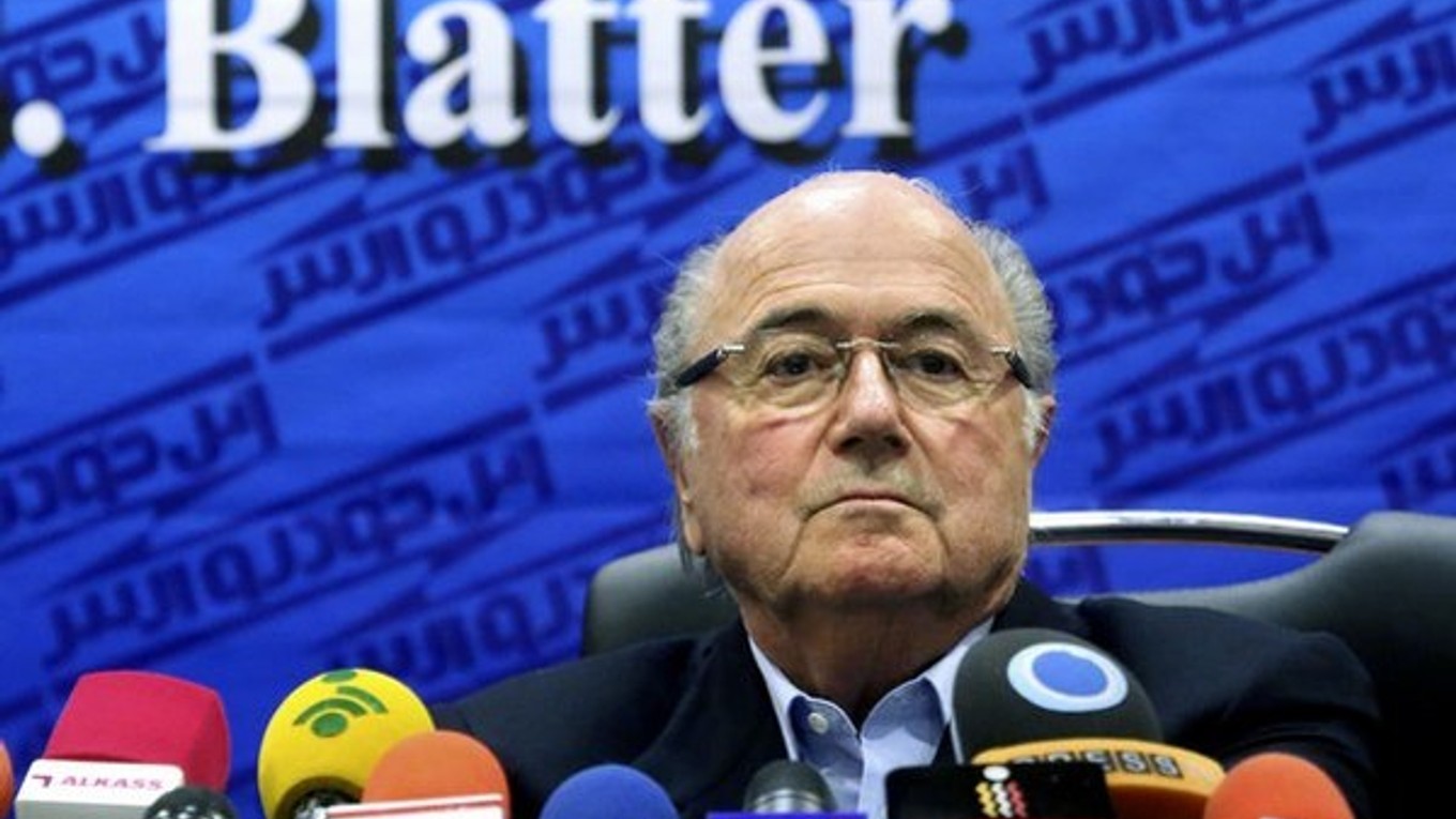 Sepp Blatter si so šejkami z Perzského zálivu veľmi dobre rozumie.