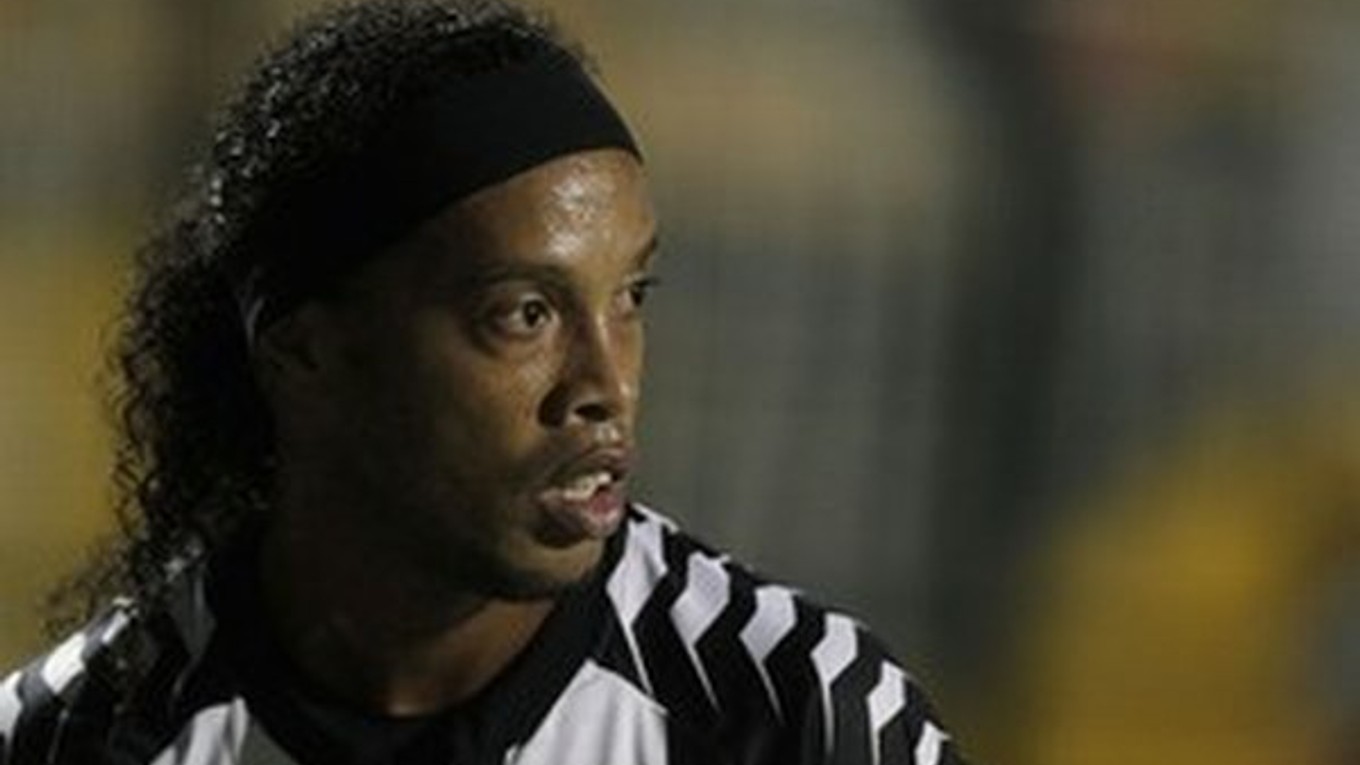 Ronaldinho má s brazílskym klubom Atleticom Mineiro zmluvu do konca decembra tohto roku.
