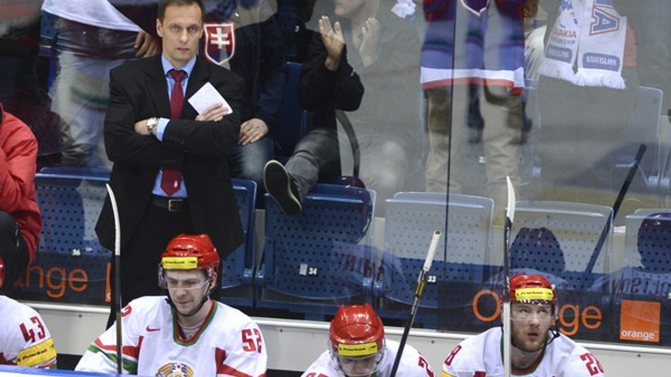 Ľubomír Pokovič bol ako asistent trénera s tímom Bieloruska na majstrovstvách sveta 2013.