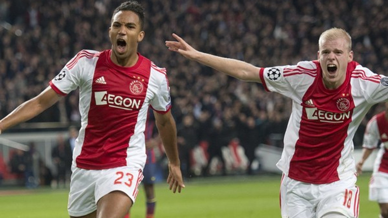 Ajax vyhral 2:1.