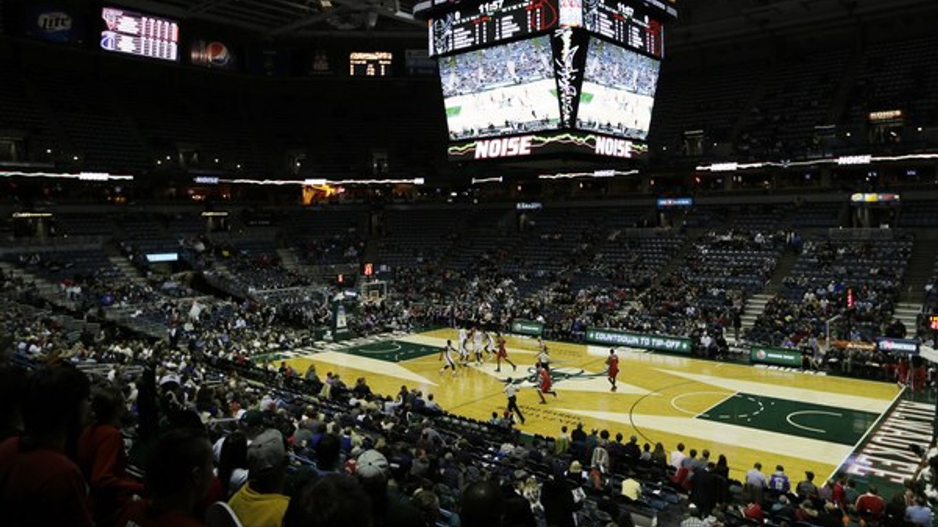 Jelene sú v návštevnosti na chvoste NBA, s priemerom 14 437 divákov im patrí predposledná 29. priečka.