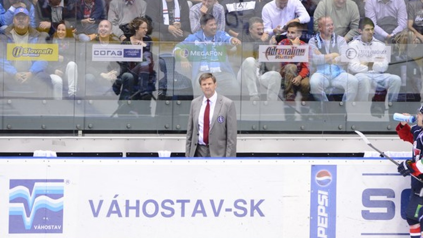 Tréner Čada.
