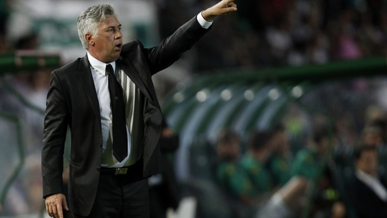 Pepe tvrdí, že to penalta bola, vraví Ancelotti.