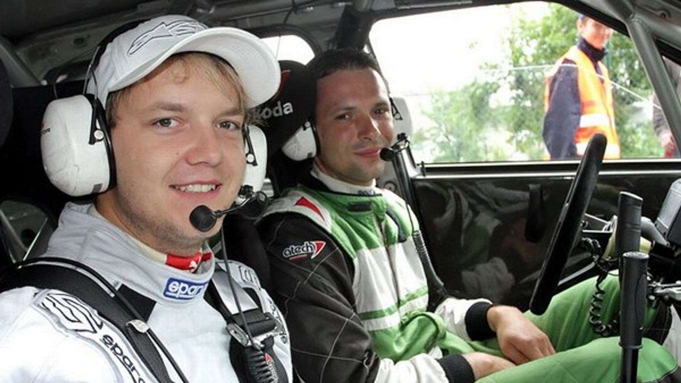 Jan Jinderle (vľavo).