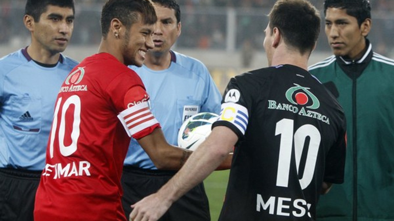 Neymar hral aj na Messiho benefičnom zápase. Výber Lionela Messiho v exhibičnom zápase v peruánskej Lime zdolal tím zložený okolo Neymara 8:5.