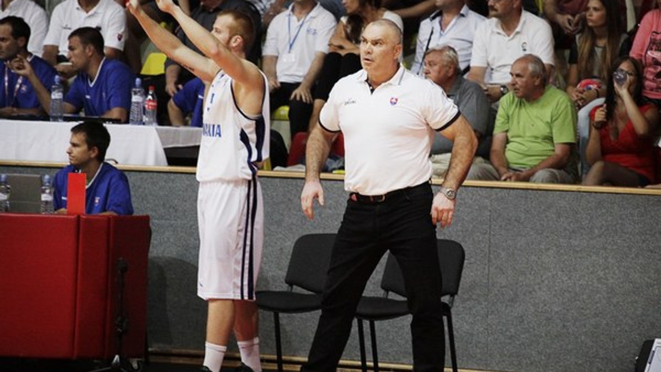 Tréner Miroslav Grznár
