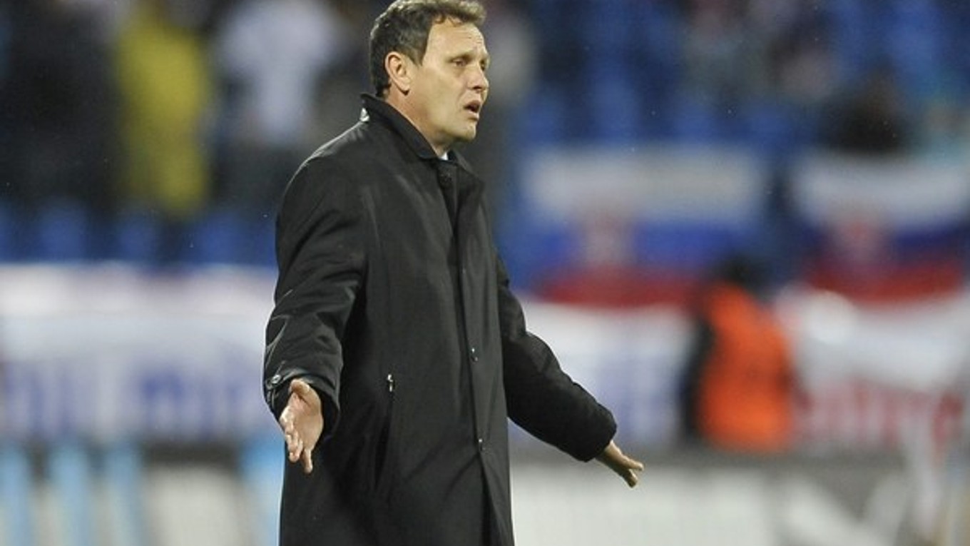Tréner futbalovej reprezentácie Stanislav Griga.