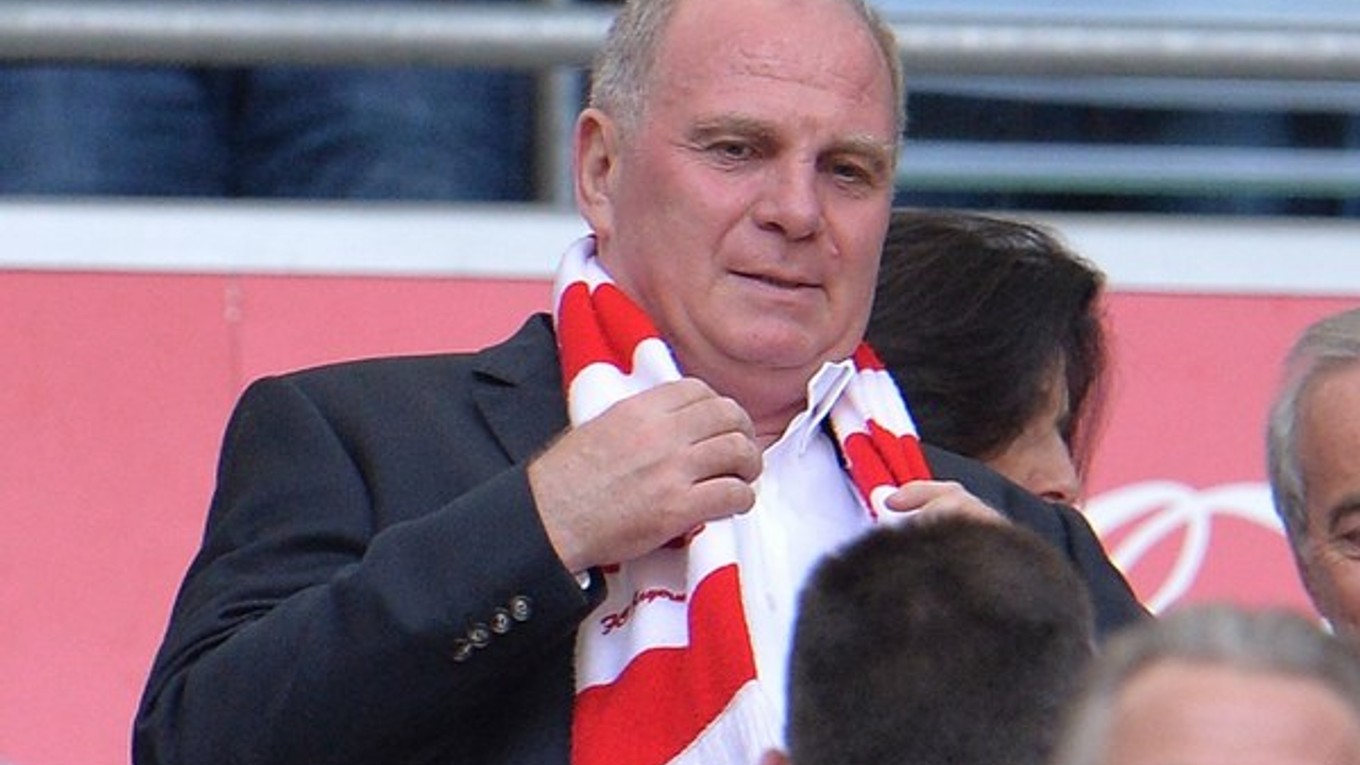 Uli Hoeness z čela Bayernu odstúpil v roku 2014.