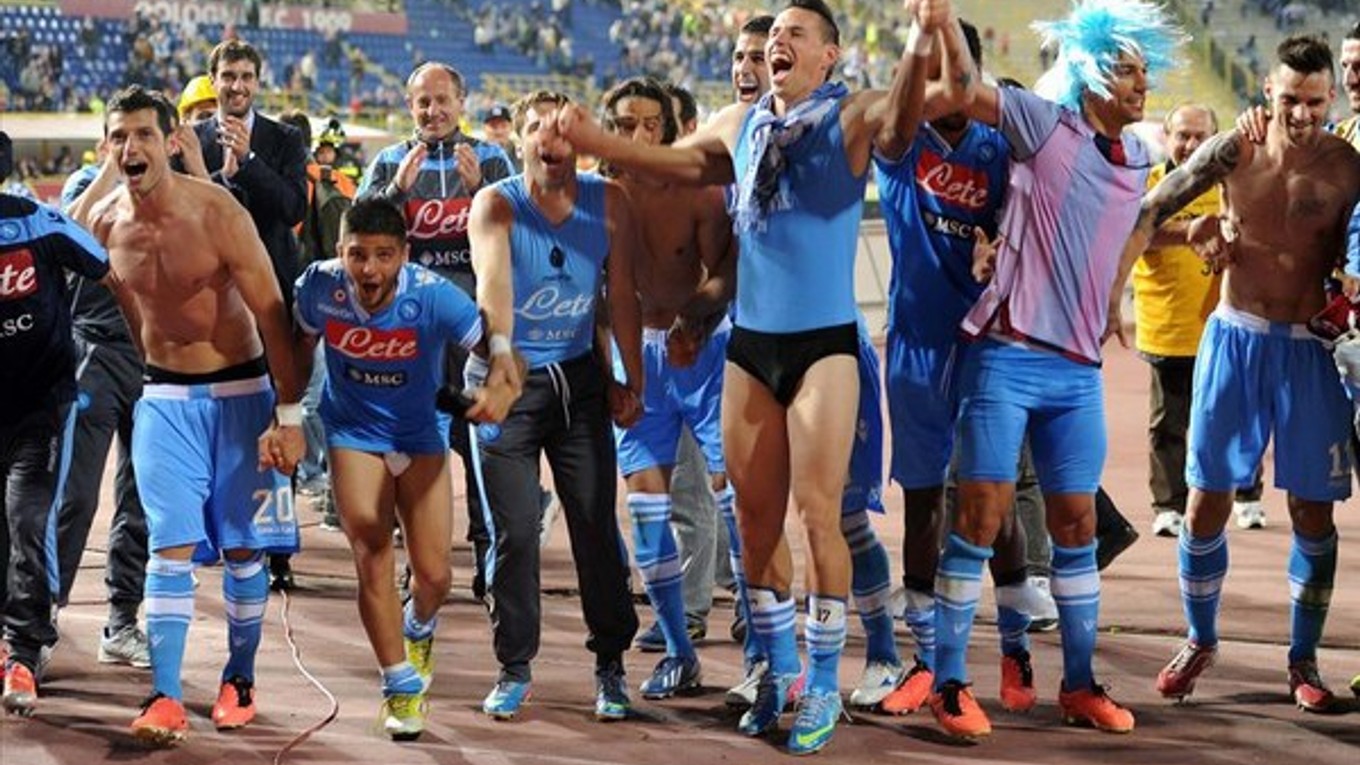 Hamšík oslavuje v slipoch postup do Ligy majstrov, ktorý sám označuje ako titul v talianskej Serii A.