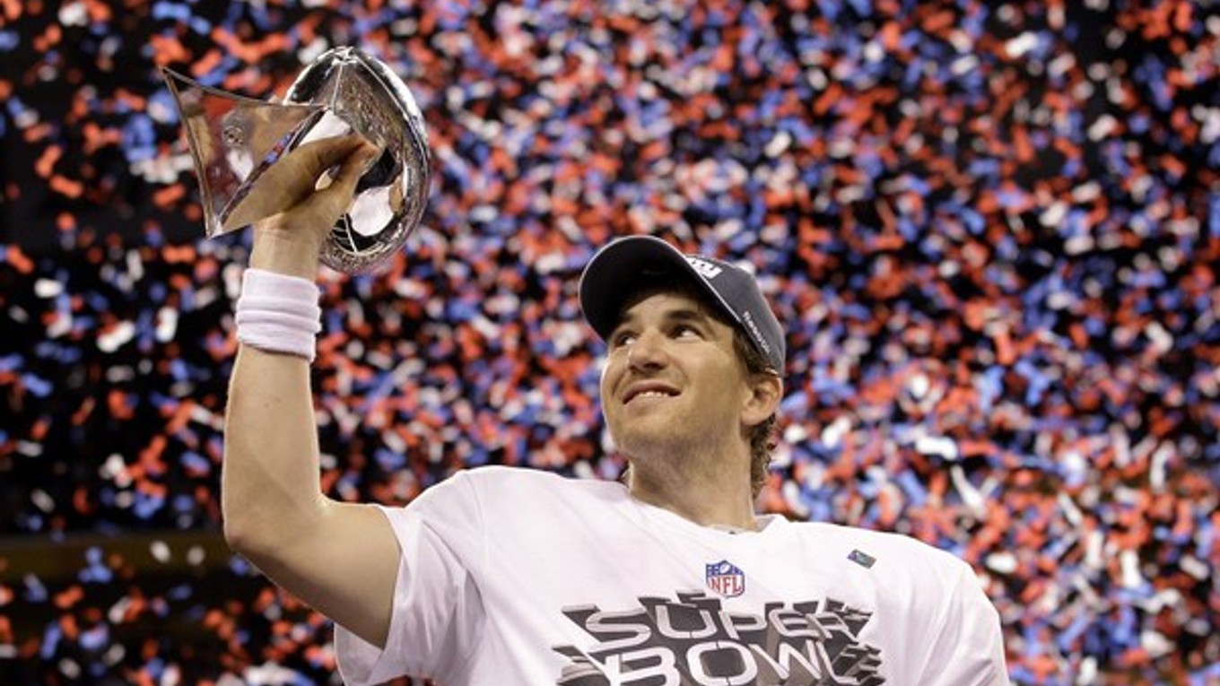 Vlani vyhrali SuperBowl New York Giants. MVP sa stal quarterback Eli Manning.
