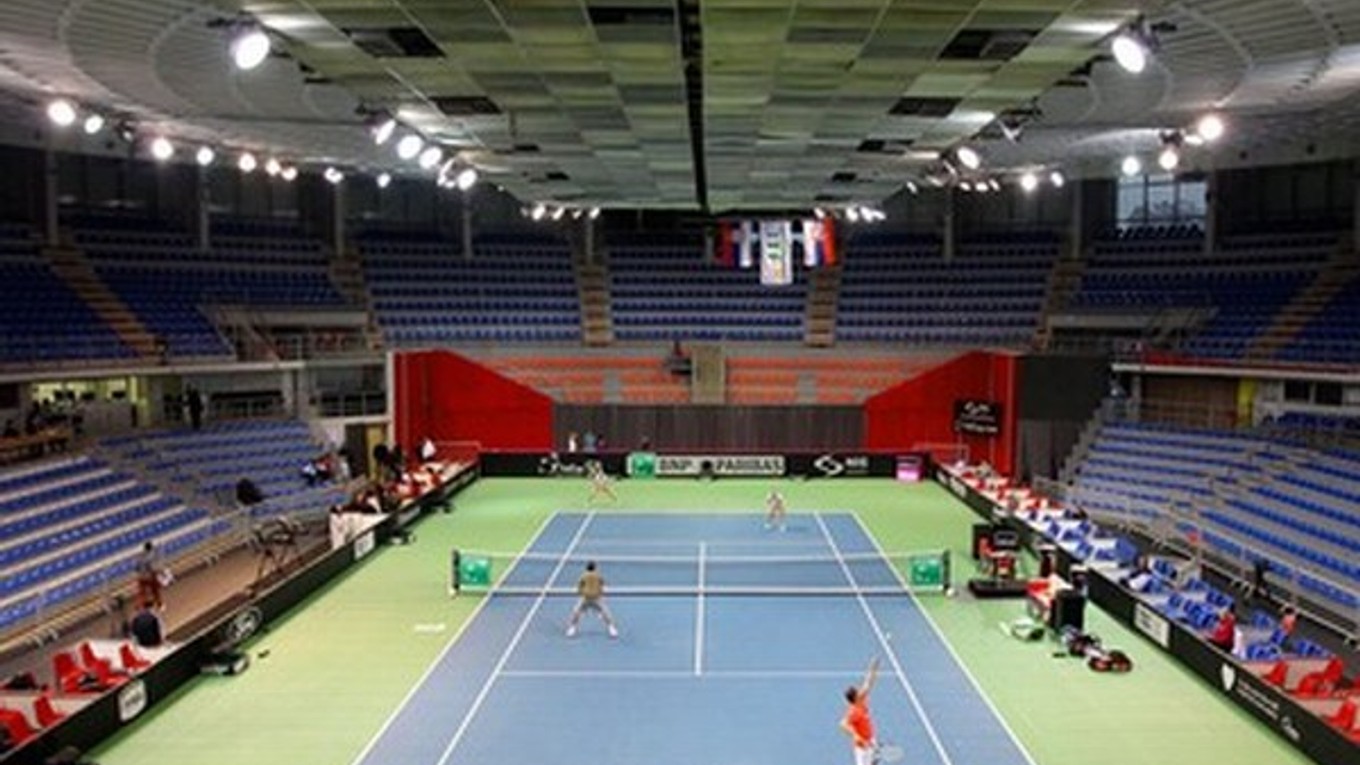 Hala športového centra Čair v srbskom meste Niš je dejiskom tenisového turnaja Fed Cup 2013.