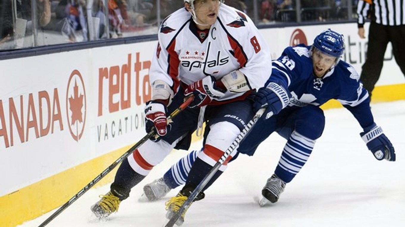 Alexander Ovečkin nastrieľal v siedmich sezónach v NHL priemerne 48 gólov.