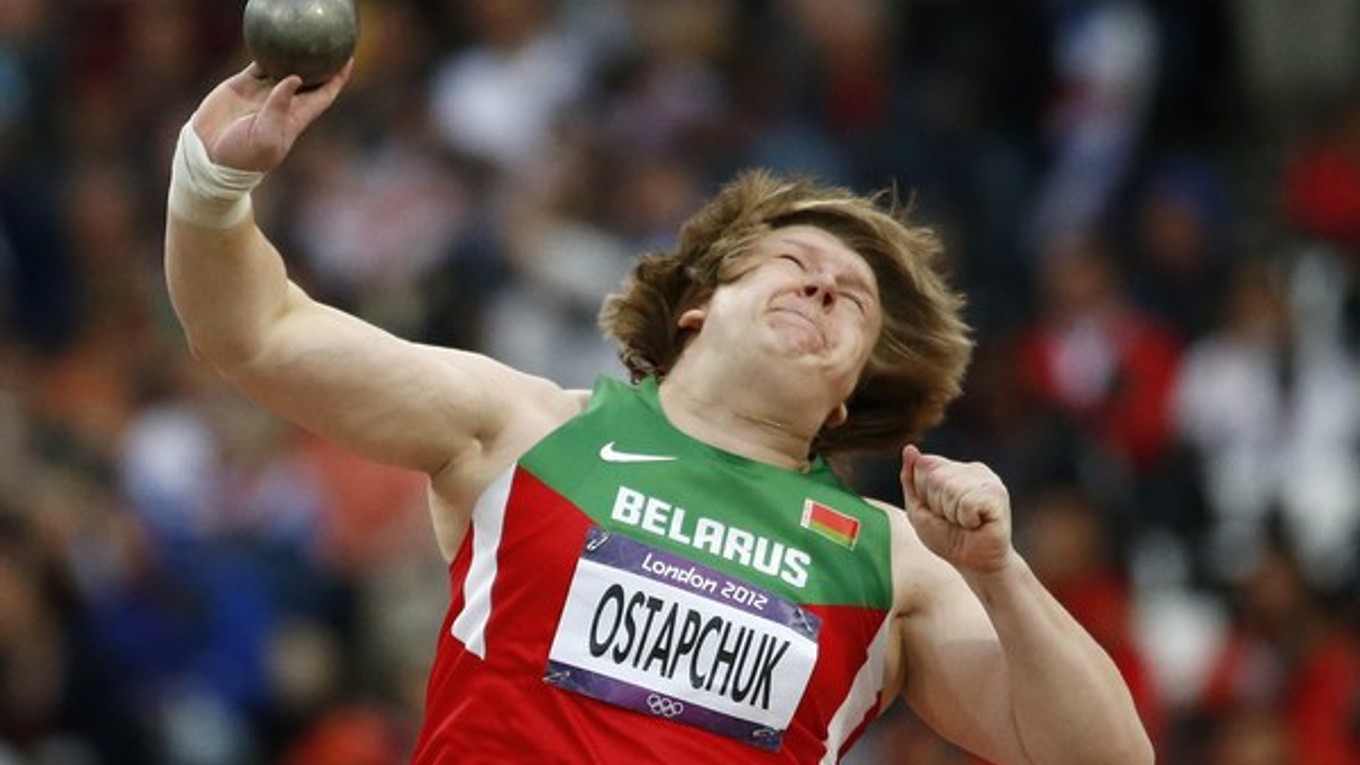 Guliarka Nadežda Ostapčuková už prišla pre doping o olympijské zlato z Londýna.